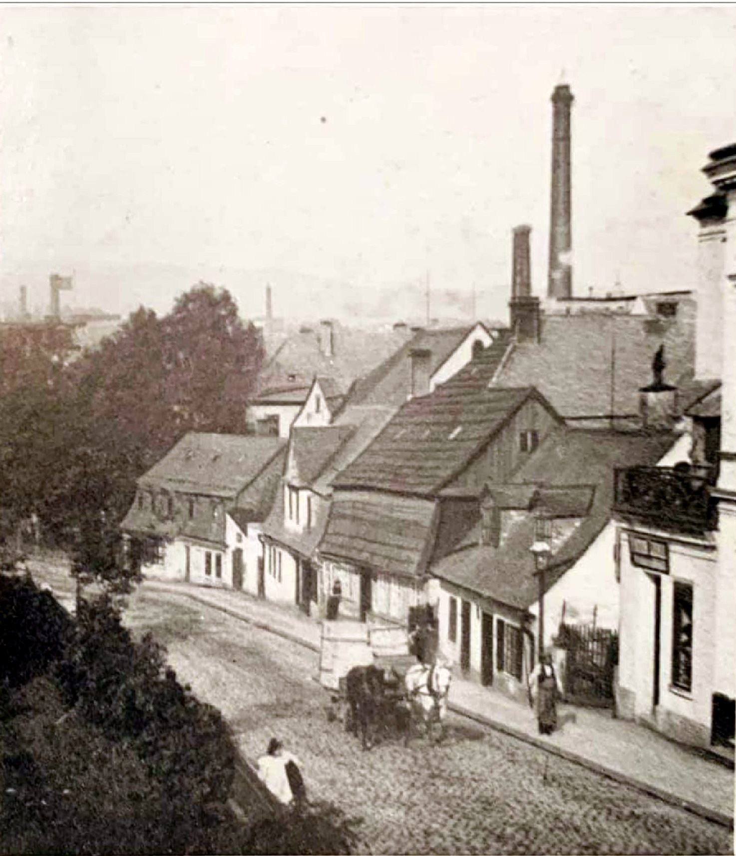 Tkalcovský dům - Františkovská ulice (archiv J.Hůlka)