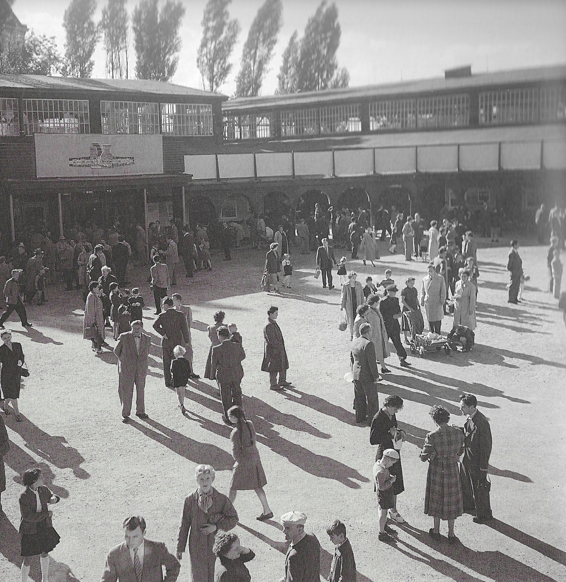 Liberecké výstavní trhy, 1957 (foto Jan Kabíček)