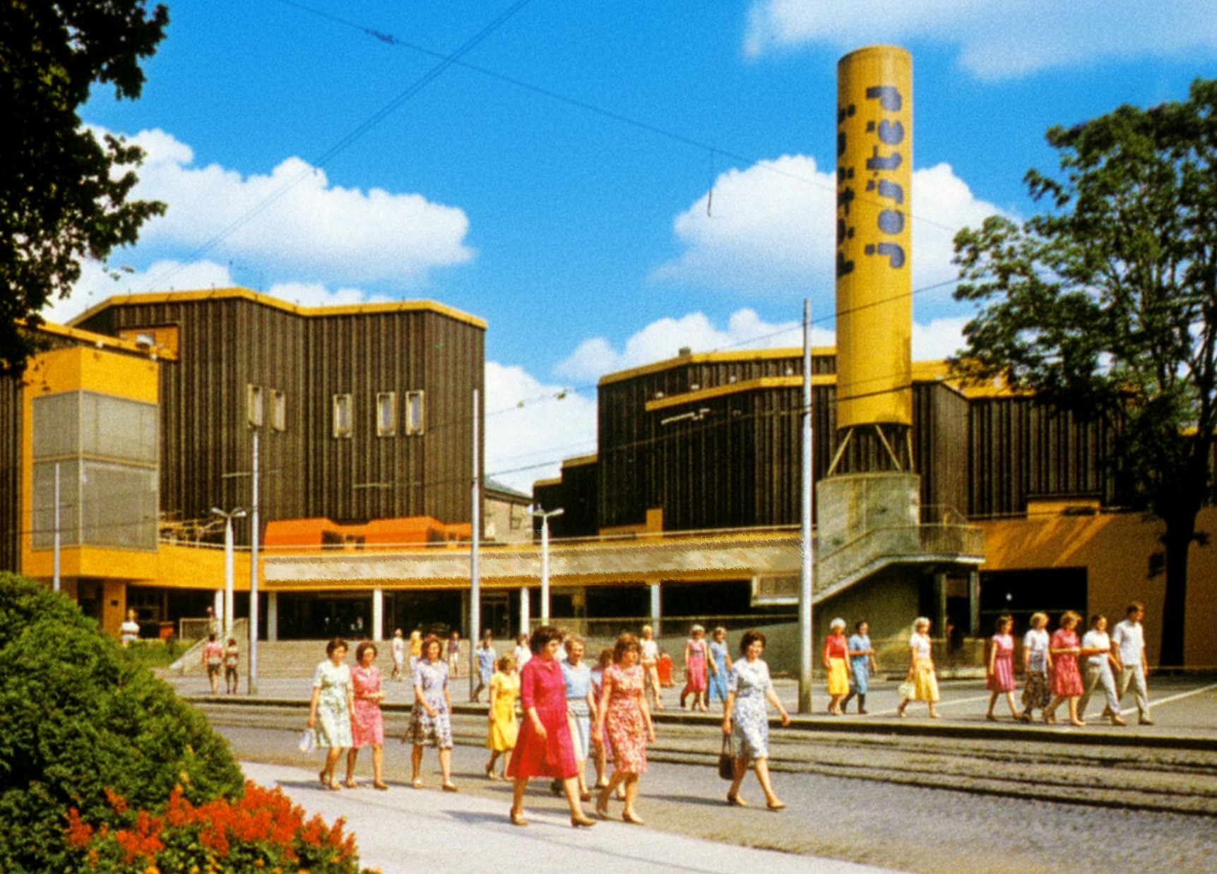 Osmdesátky v Liberci (zdroj: Liberecké centrum)