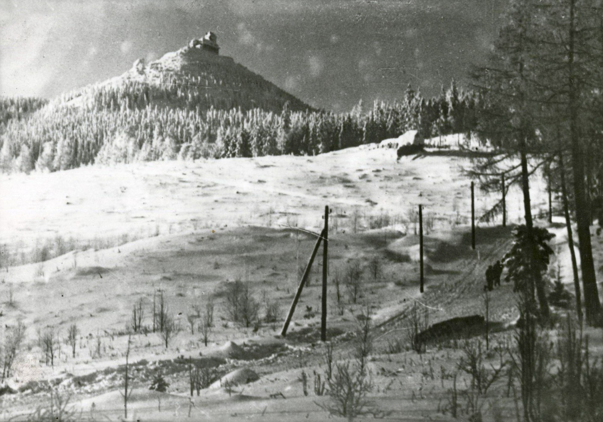 Ještěd-1933 (archiv J.Peterka)