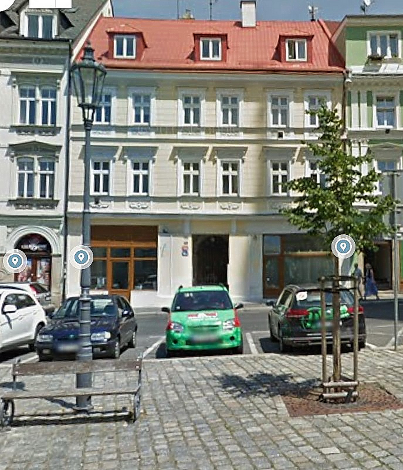 pravděpodobně se jedná o tento dům v Železné ulici