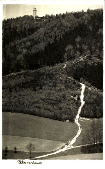 Wiesnerbaude.Prosečská chata s rozhlednou .Mezi Libercem a Jabloncem. (archiv V.Honzejk)