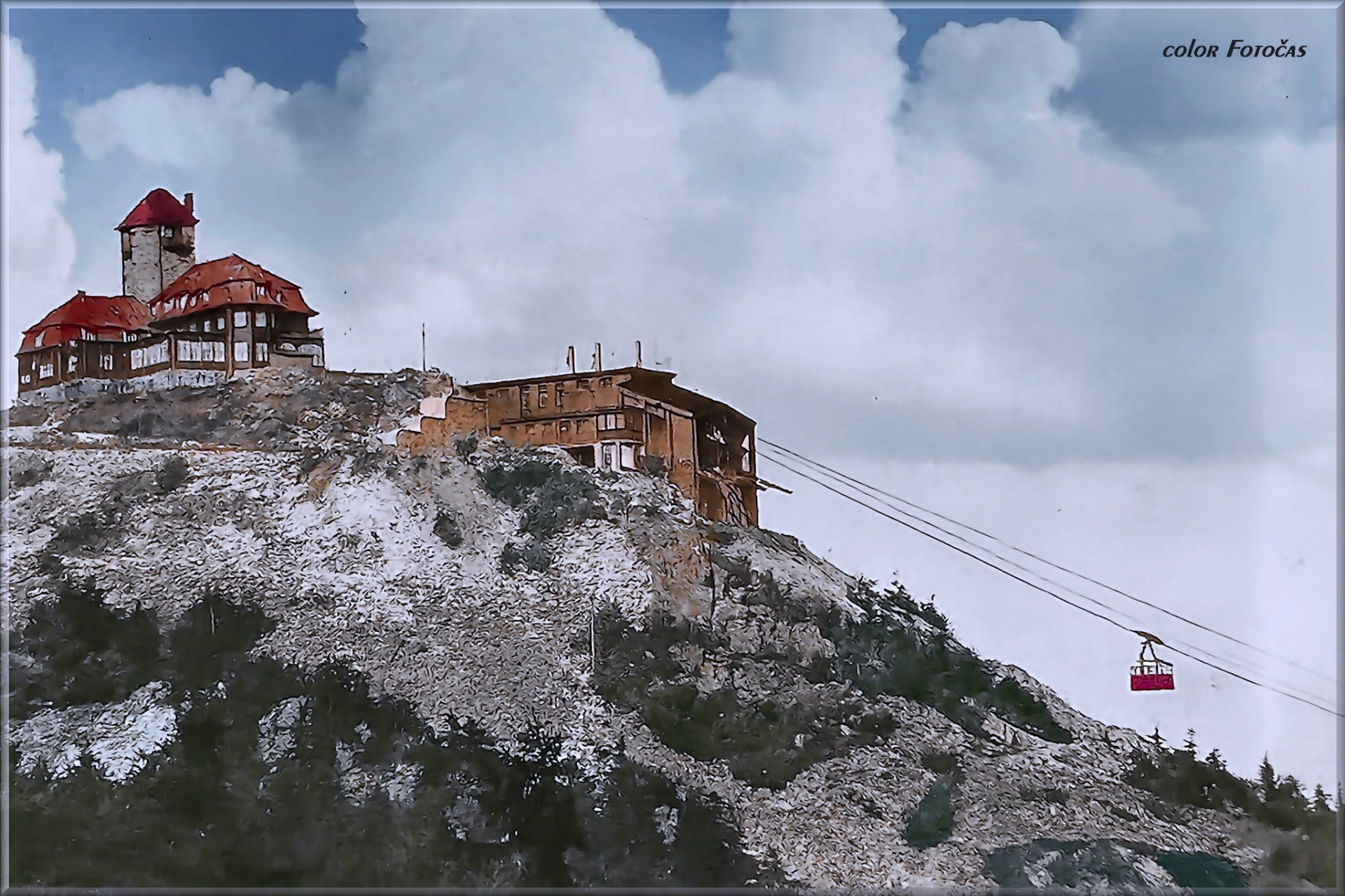 Fotografie libereckého Ještědu není datována, nicméně můj laický odhad jsou 40tá léta minulého století .🧐  color Fotočas Mirek