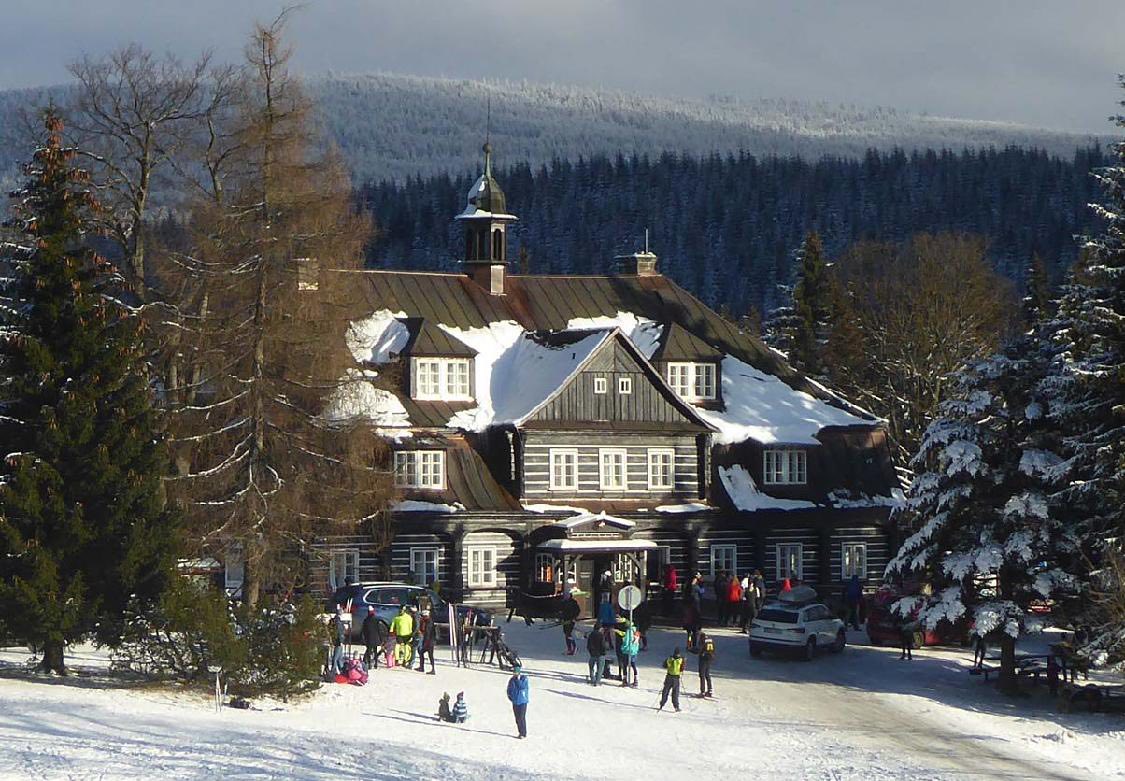 Šámalova chata na Nové Louce v Jizerských horách.