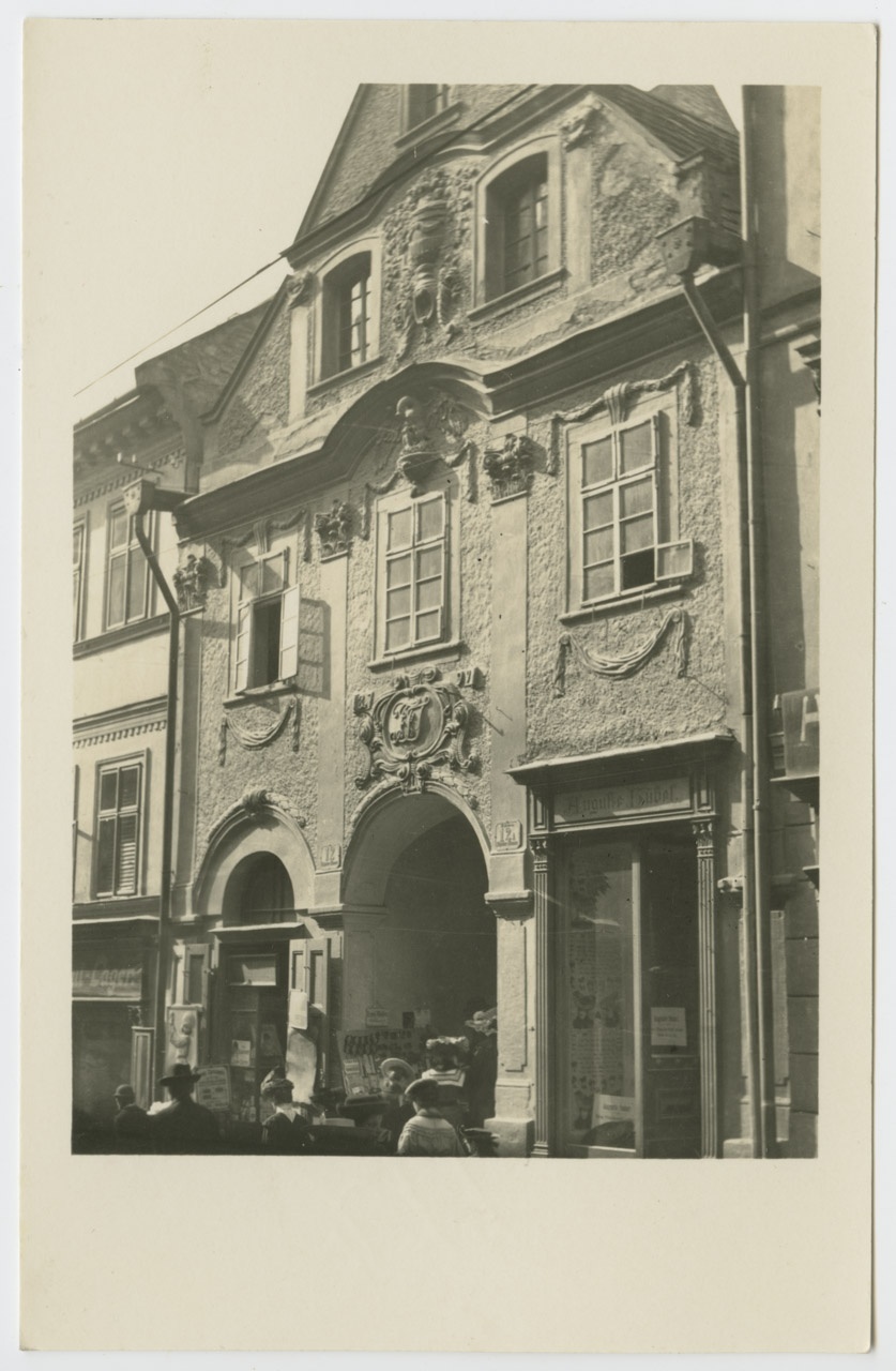 F112 Schücker-Strasse. Maschek-Haus, später Rosenwasser. Liberec, Pražská ulice, Maškův dům, později Rosenwasser.  (archiv SM v Liberci)