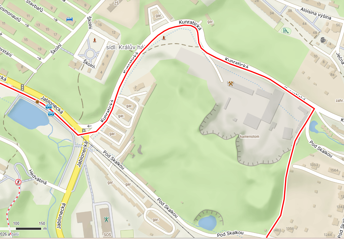 Lom je na území čtvrti - Liberec 6 - Rochlice (zdroj: mapy.com)