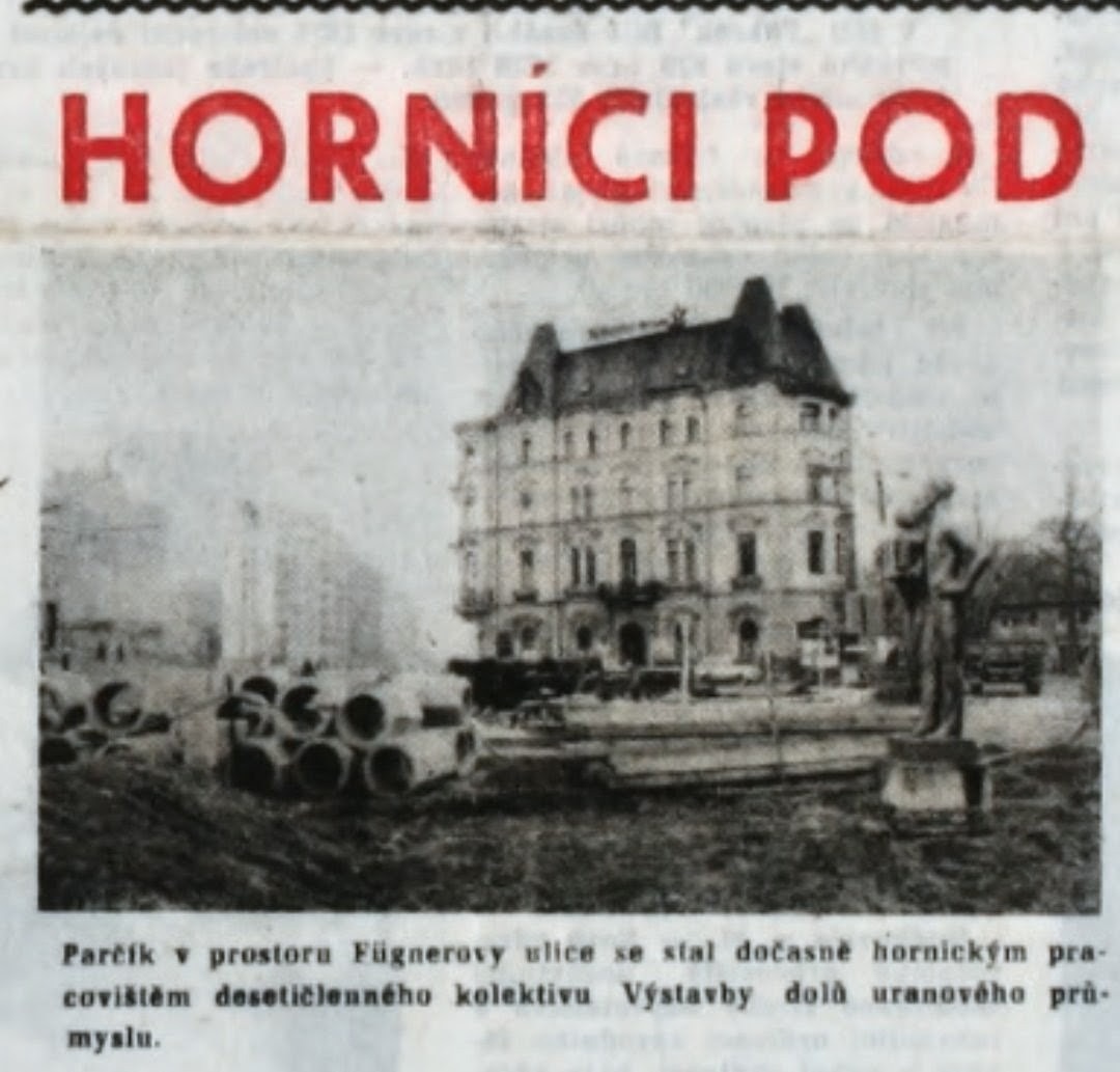 Vpřed 23.března 1976 Před 50 lety začali razit kanalizační štolu podél Harcovského potoka. (archiv R.Kittler)