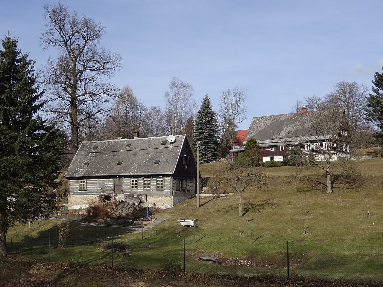 Chalupy čp. 25 a 39