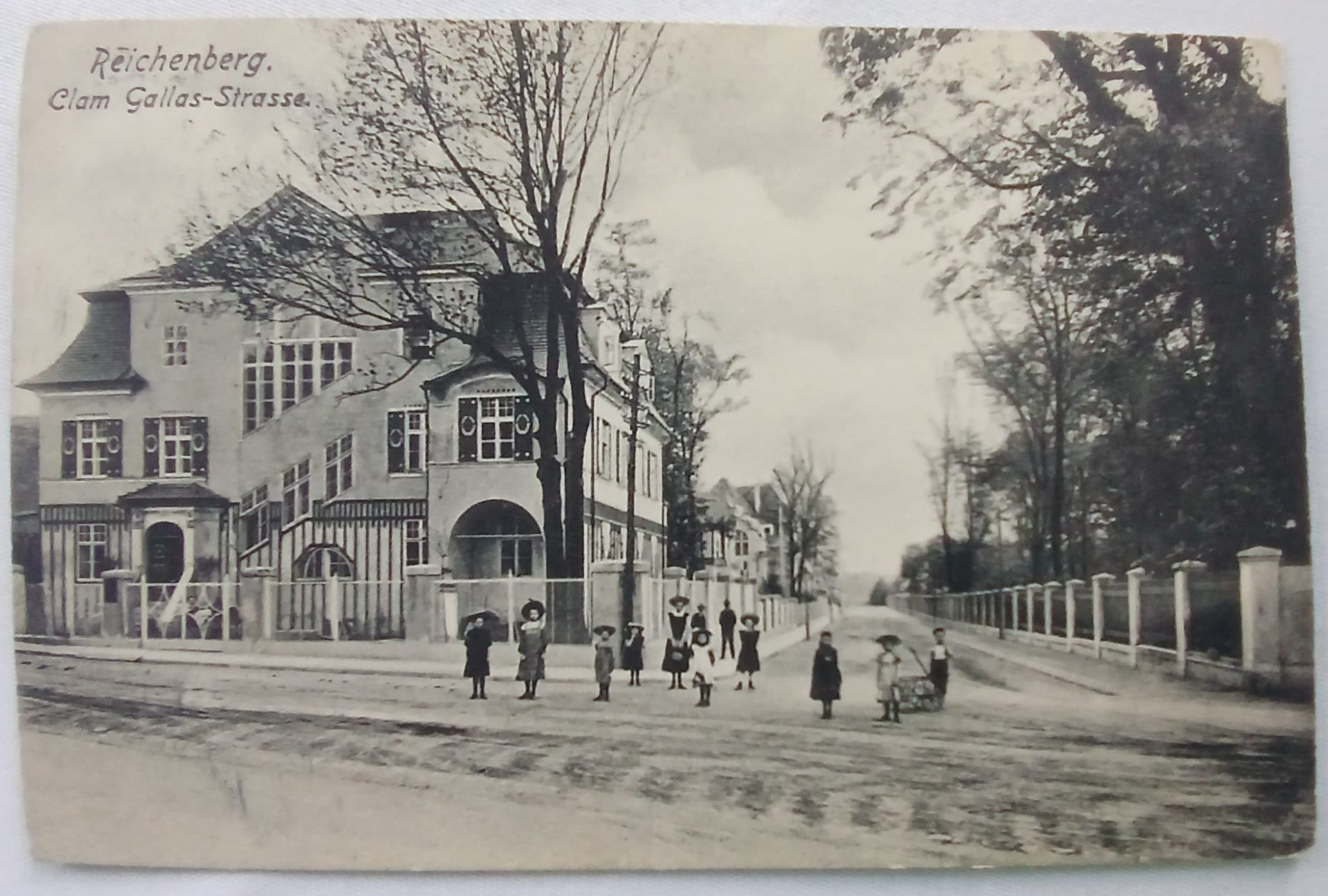 archiv V. Honzejk