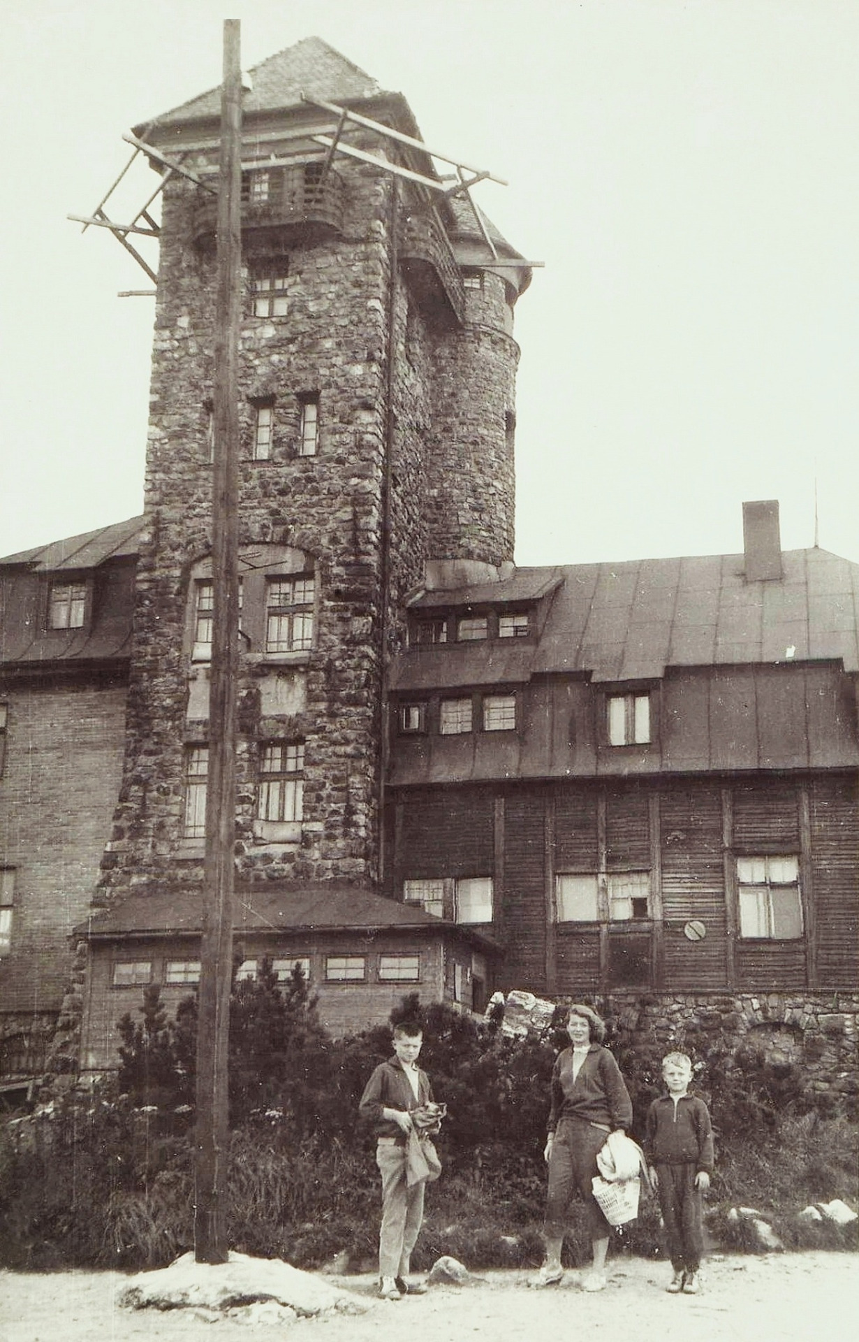 Ještěd -1959. (archiv J.Peterka)