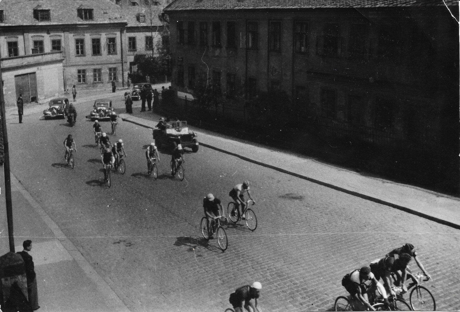 Zdeňka Nejedlého v roce 1947 (Závod míru) Dnes Milady Horákové