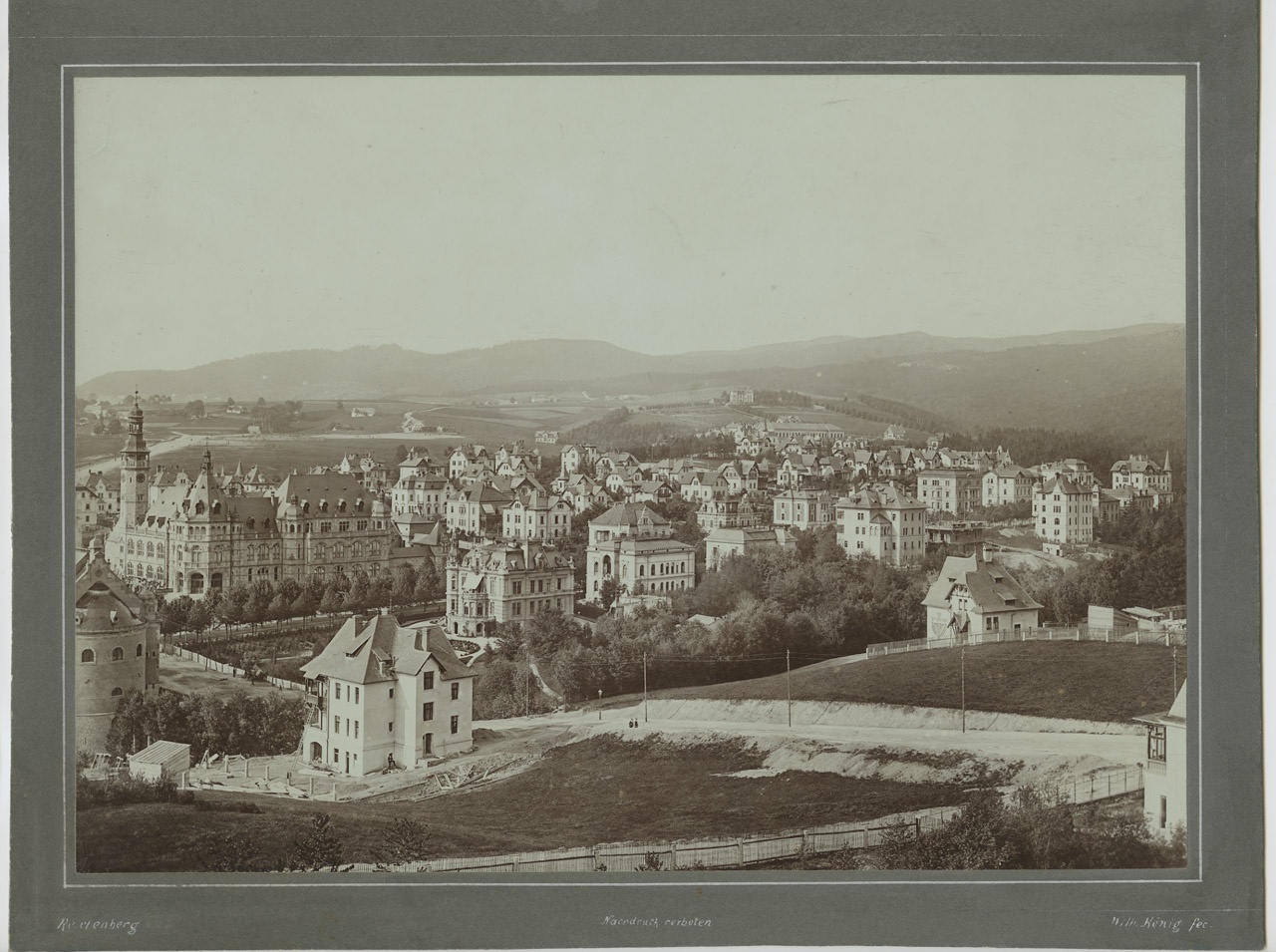 F205 Reichenberg. Liberec, vilová čtvrť směrem k Lidovým sadům. Bez datace (1903?). Autor: Wilhelm König, sec.