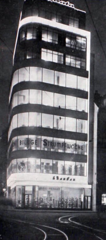 Takto jste mohli vidět obchodní dům Baťa svítit v roce 1933 (archiv Liberec na webu)