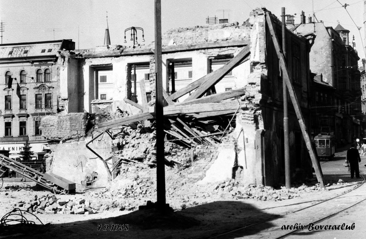 Náchodská ulice, 7.9.1958. 